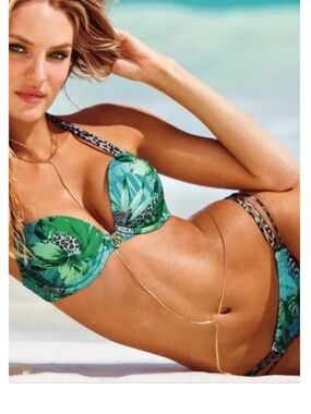 New with and without tags VS bikini bandeau very Rare